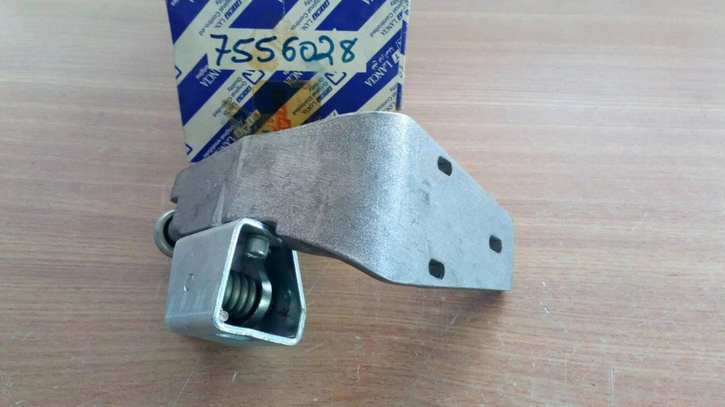 Sliding Door Roller Guide Hinge fits Fiat Ducato Peugeot J5 Talbot 7556028 View Rear