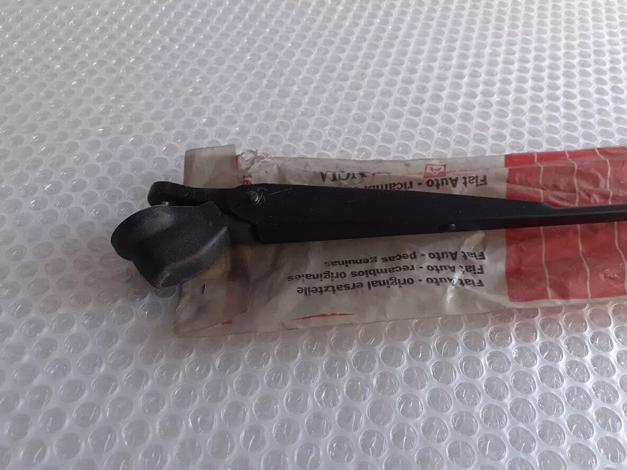 Wiper Arm fits Fiat Ritmo 7566388 Genuine View Left