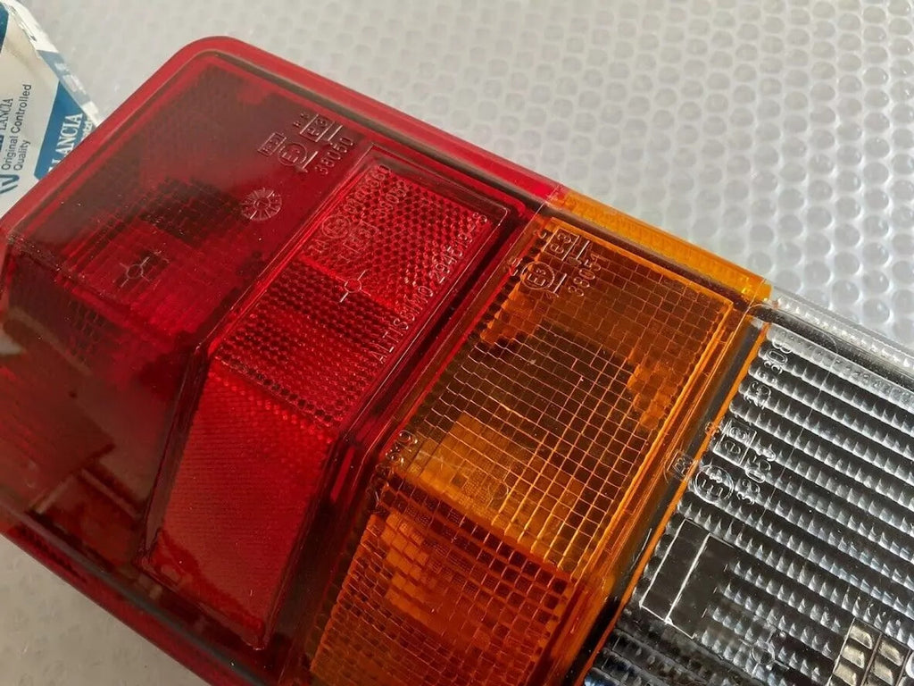 Tail Light Left Rear RHD fits Fiat Ducato Citroen C25 Peugeot J5 7567807 Genuine View Rear