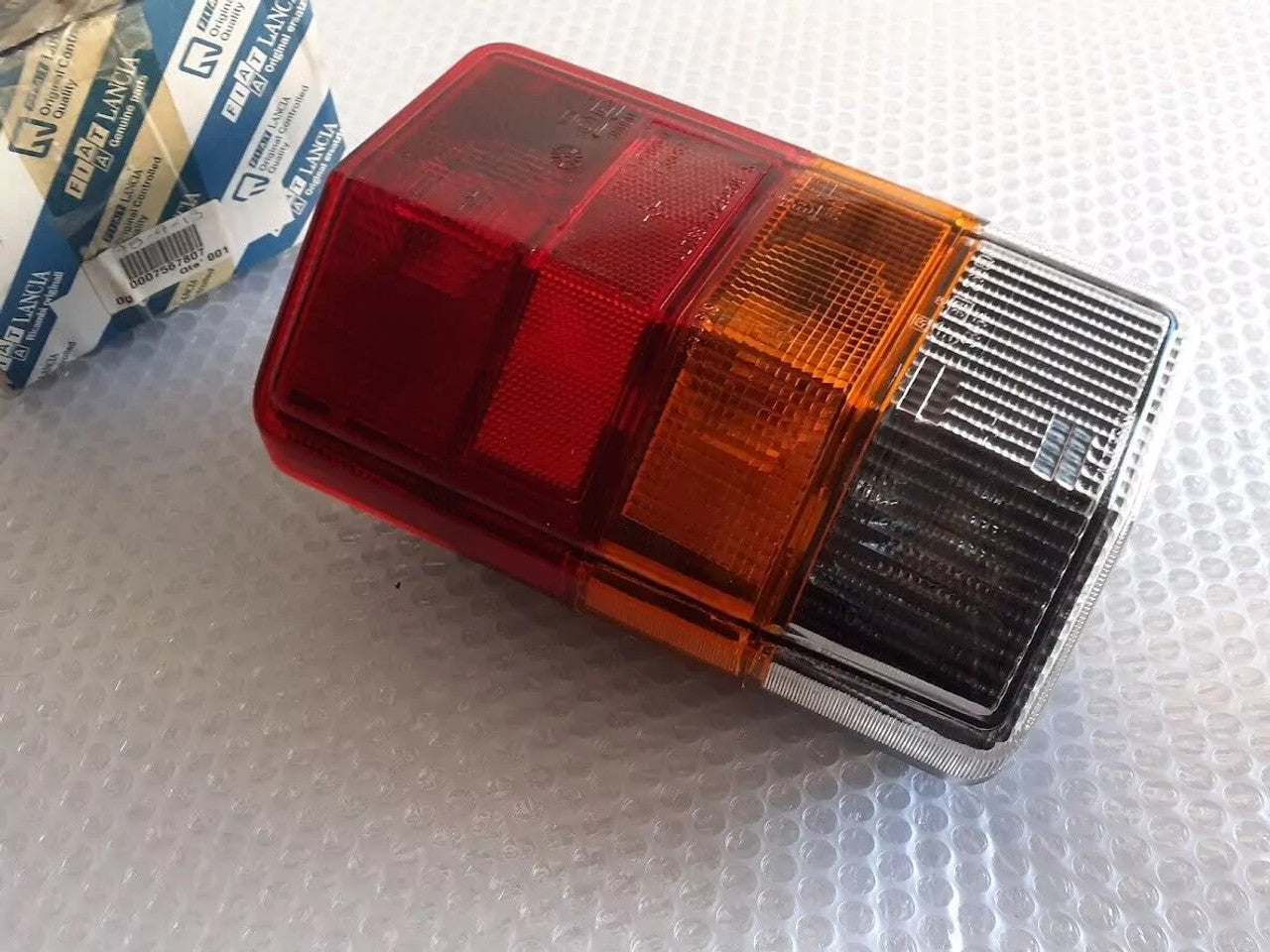 Tail Light Left Rear RHD fits Fiat Ducato Citroen C25 Peugeot J5 7567807 Genuine View Right