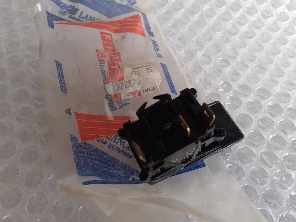HVAC Fan Switch fits Fiat 126 BIS 7572870 Genuine View Right