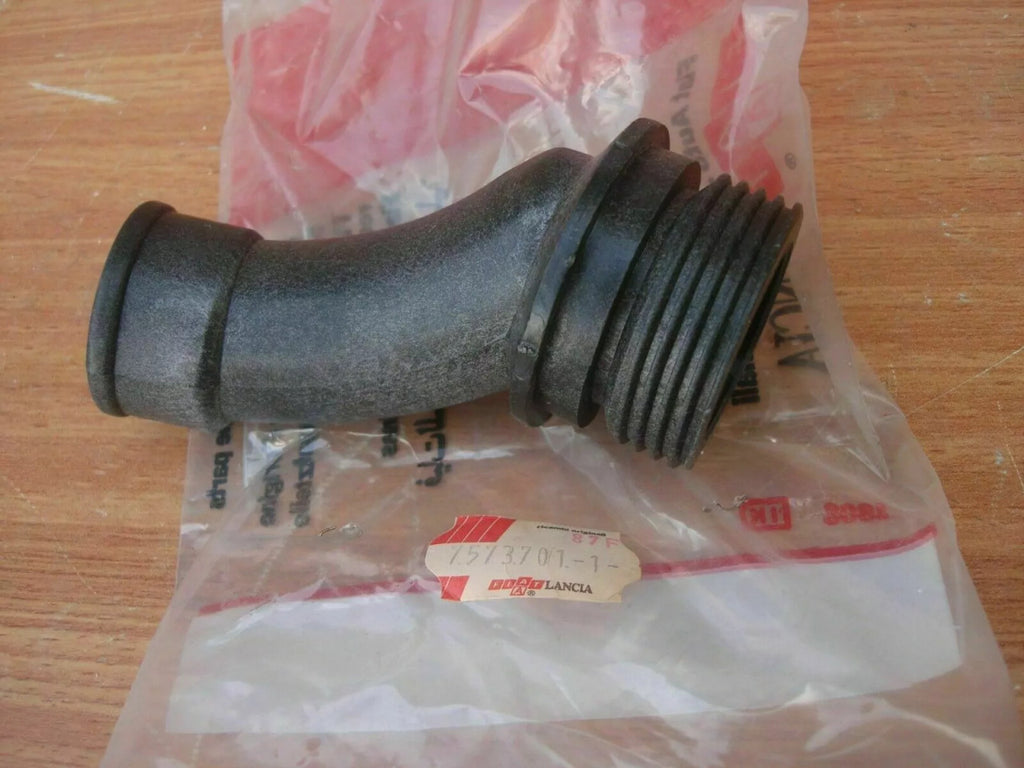 Header Overflow Tank Pipe fits Fiat 126 BIS MD 7573701 Genuine View Rear