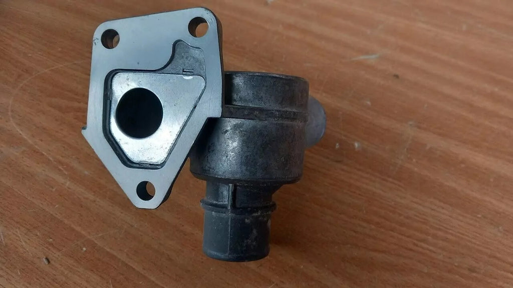 Thermostat fits Lancia Delta 7574911 View Left