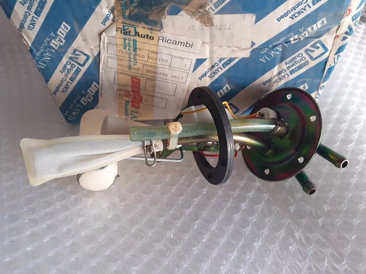 Fuel Sending Unit fits Fiat Regata Ritmo 7578262 Genuine View Rear