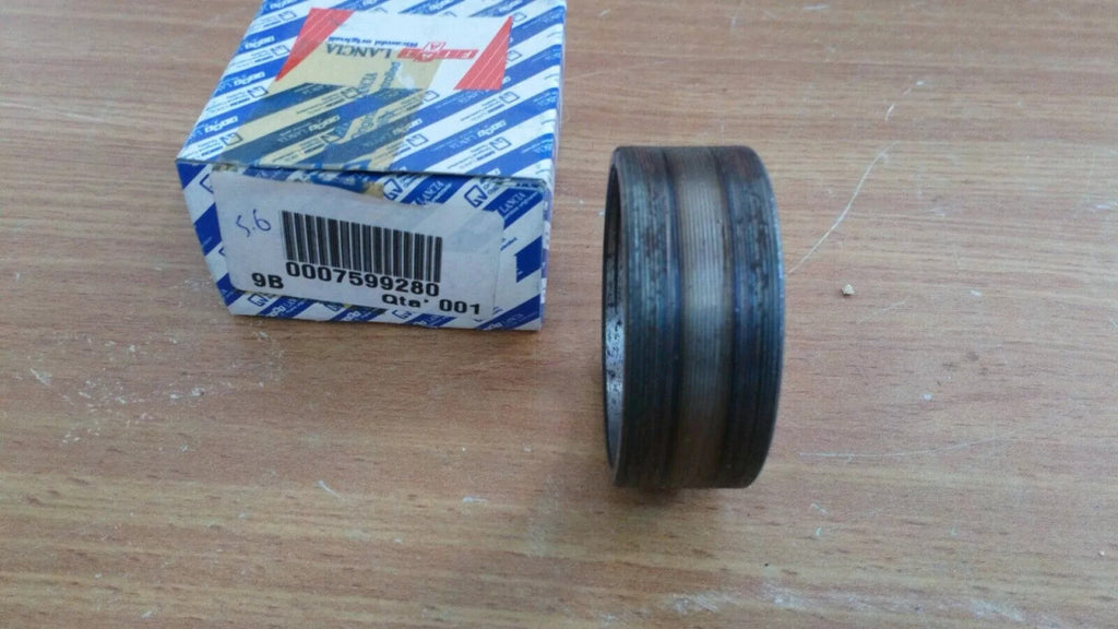 Axle Shaft Spacer fits Fiat Ducato Talento 21.85 7599280 Genuine View Right