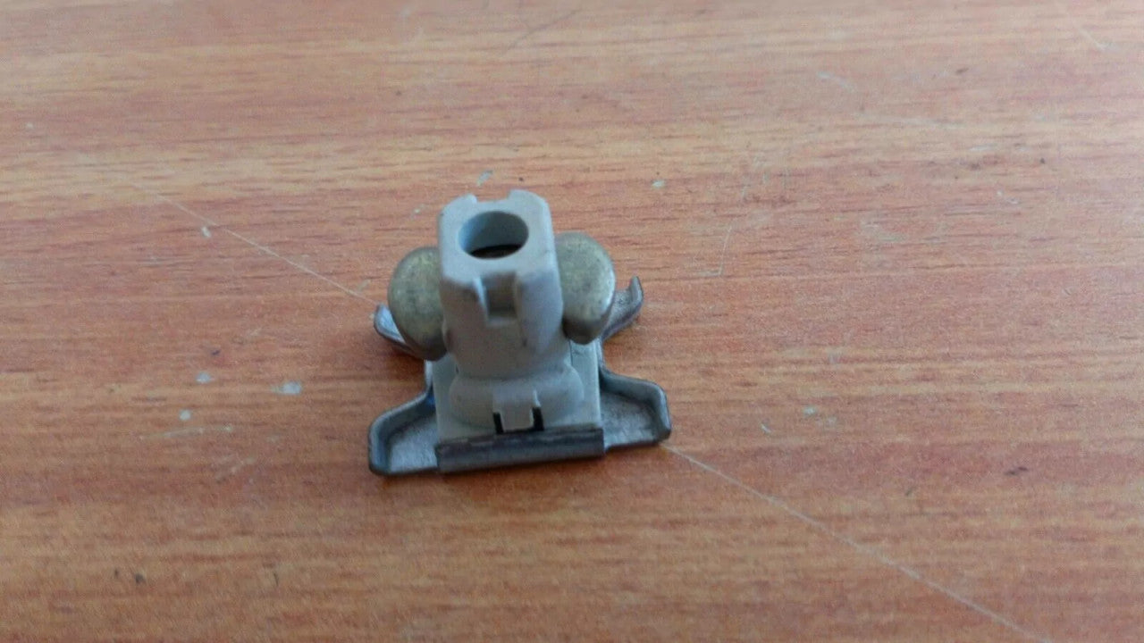 2x Fender Nuts fits Fiat Lancia Alfa Romeo 7623058 Genuine View Front