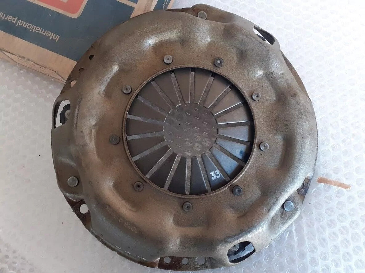 Clutch Pressure Plate fits Volvo P1800 1966 - on 76250/22 View Rear