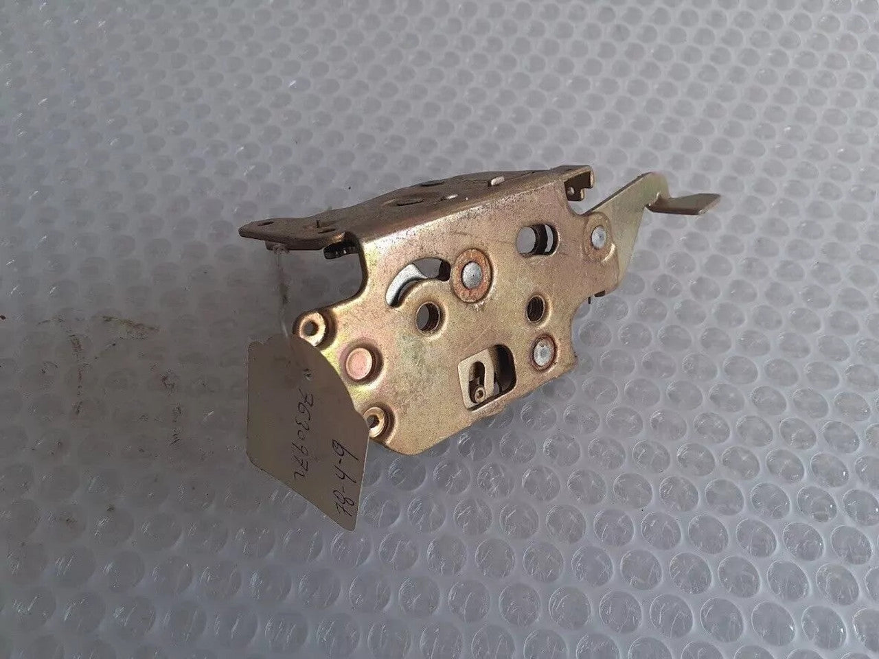 Door Lock Front Right fits Fiat Uno Mille 7630972 Genuine View Rear