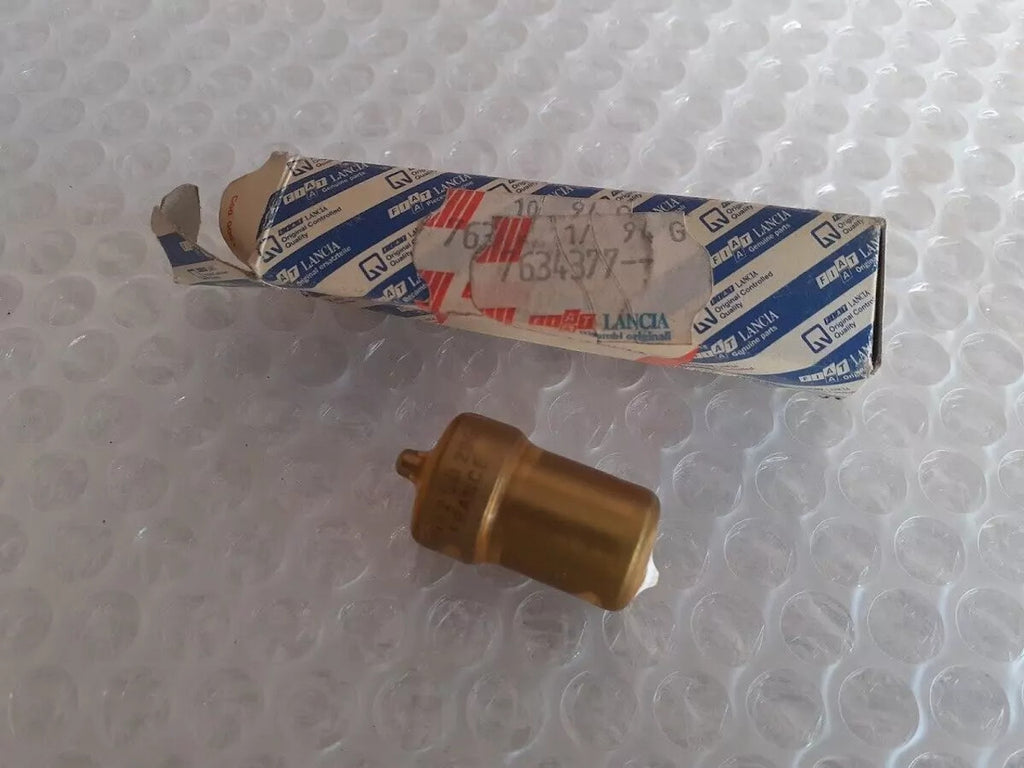 Fuel Injector Nozzle fits Fiat Lancia Alfa Romeo 7634377 DN12SD290 Genuine View Front