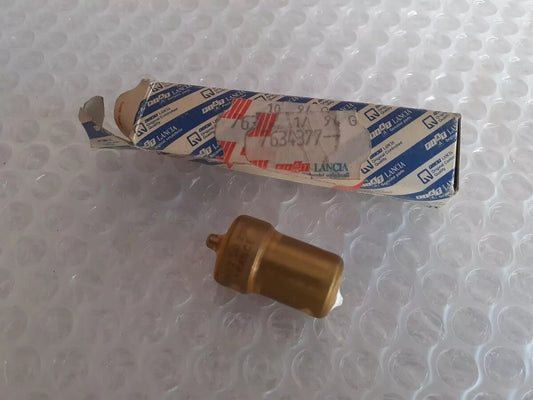 Fuel Injector Nozzle fits Fiat Lancia Alfa Romeo 7634377 DN12SD290 Genuine View Front