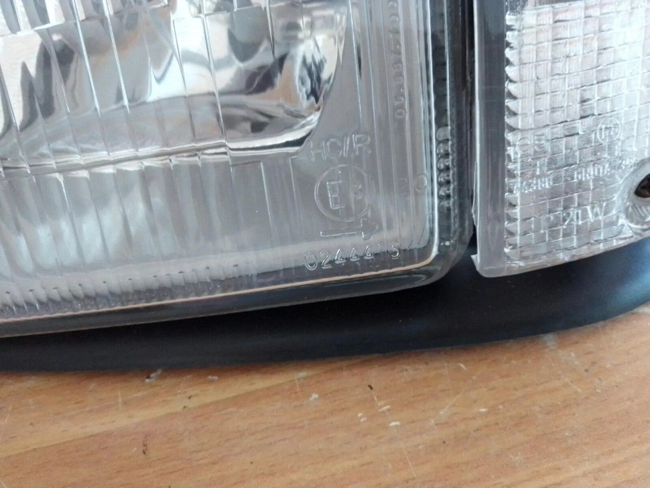 Headlight Left RHD fits Lancia Y10 7636706 Genuine View Rear