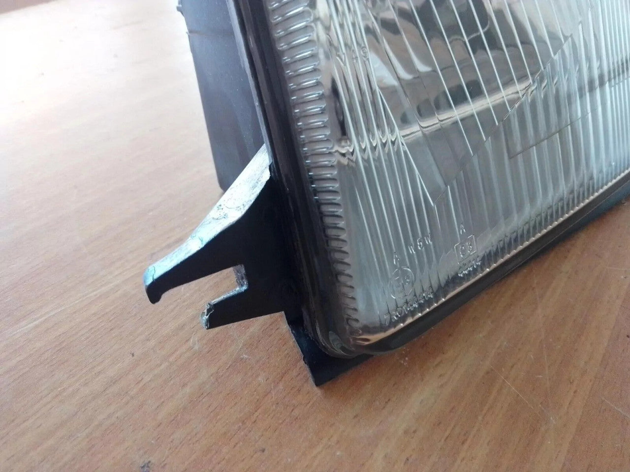 Headlight Left RHD fits Lancia Y10 7636706 Genuine View Upper