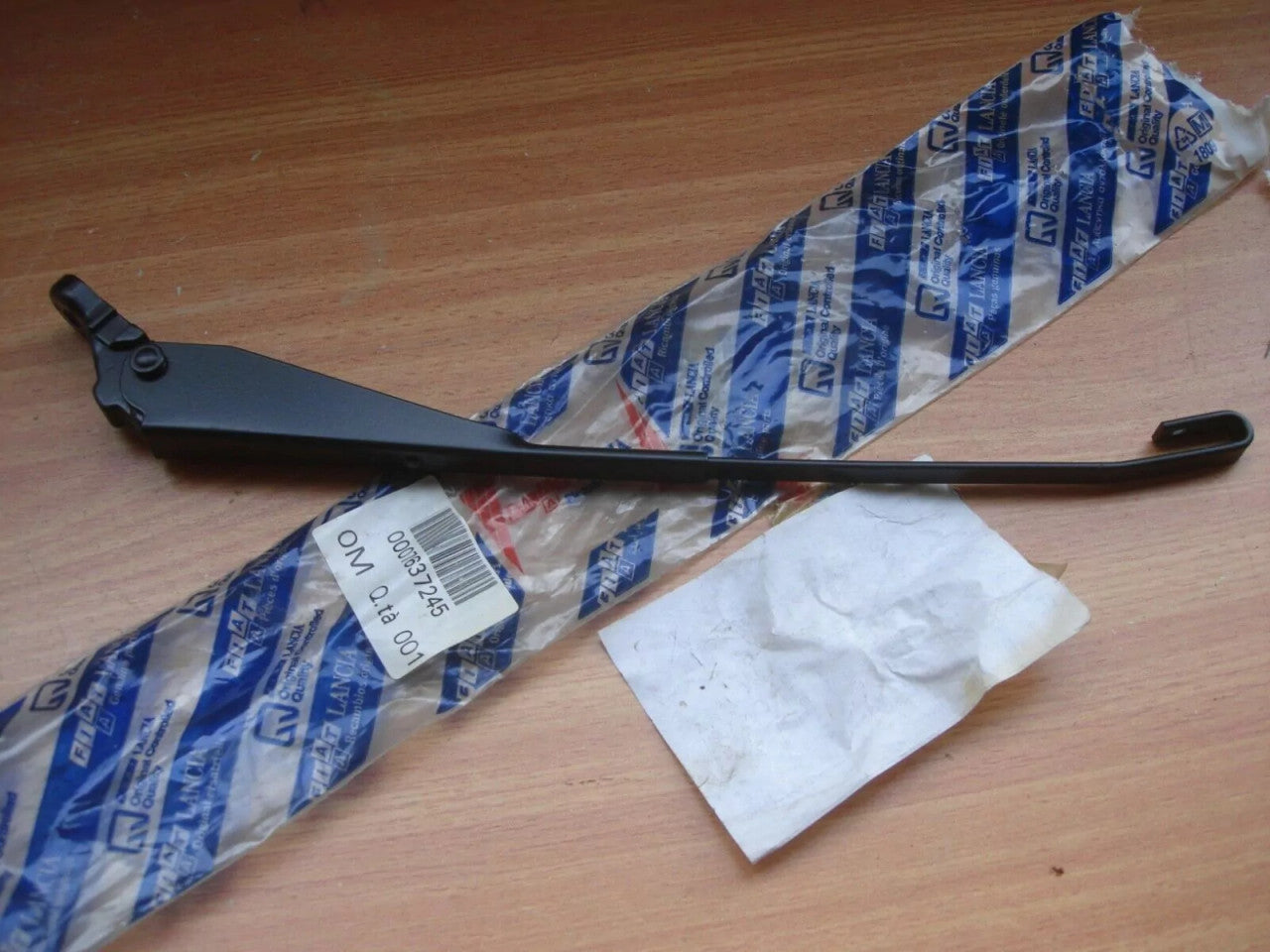 Rear Wiper Arm fits Fiat Tipo 7637245 Genuine View Front