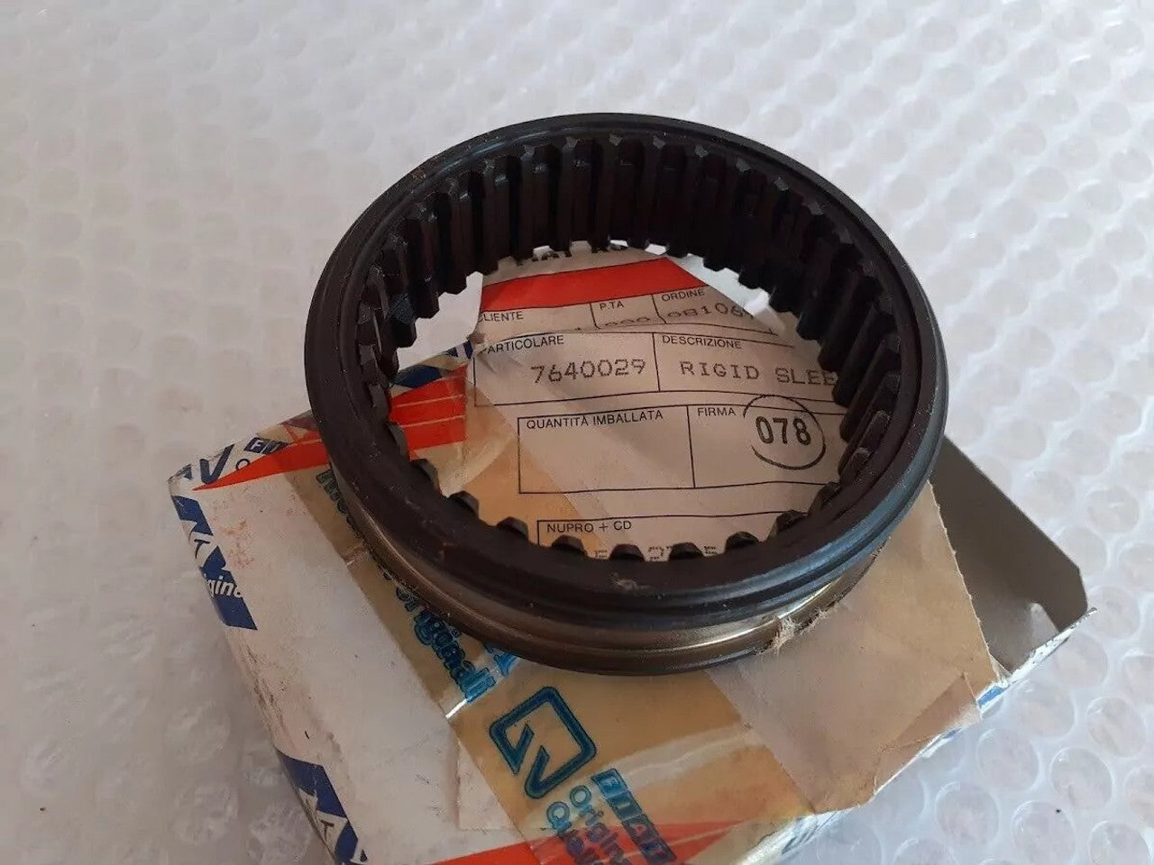 Transmission Synchro Hub Sleeve fits Fiat Lancia Alfa Romeo 7640029 Genuine View Front