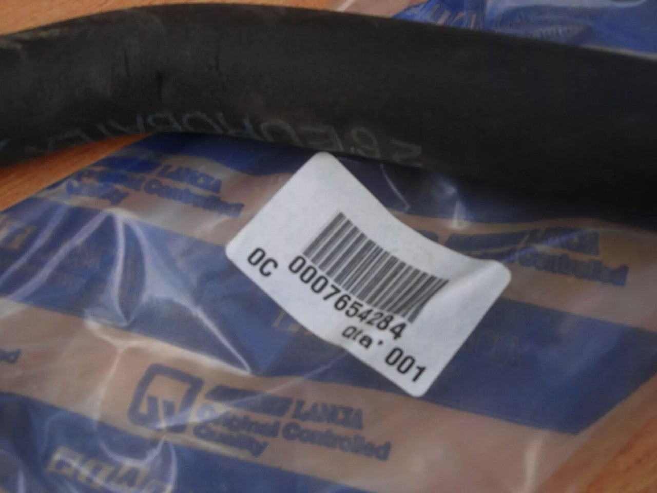 Air Condition Hose fits Fiat Tipo Tempra Lancia Dedra 7654284 Genuine View Left