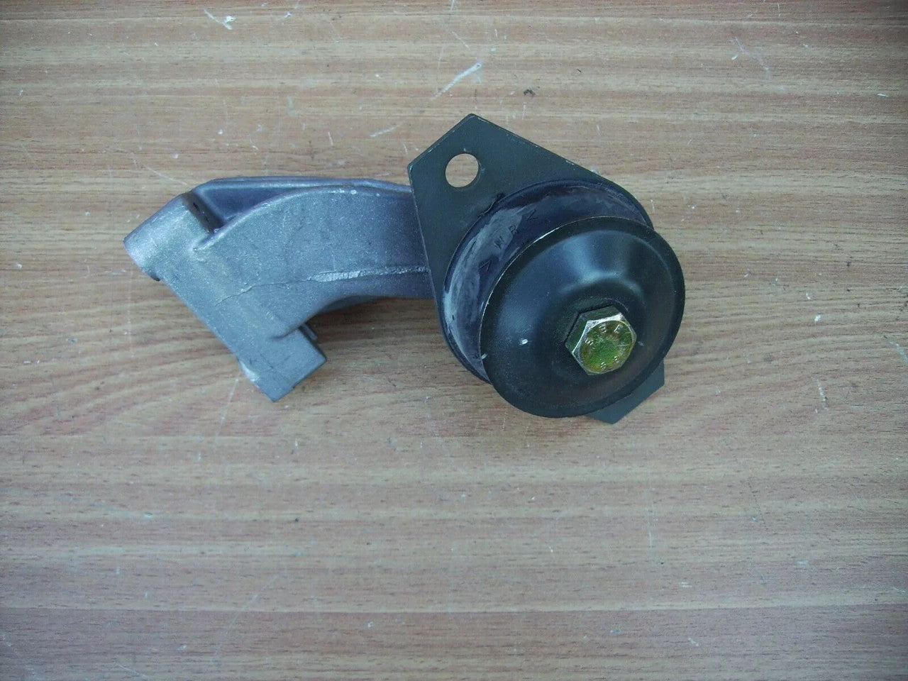 Engine Mount Support with Bracket fits Fiat Uno 7667853 Genuine View Upper