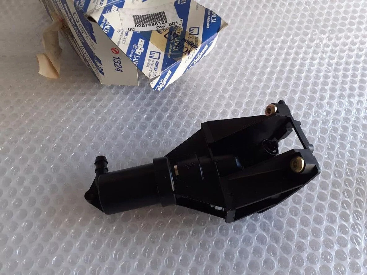 Headlight Washer Nozzle fits Fiat Tempra 7688124 Genuine View Front