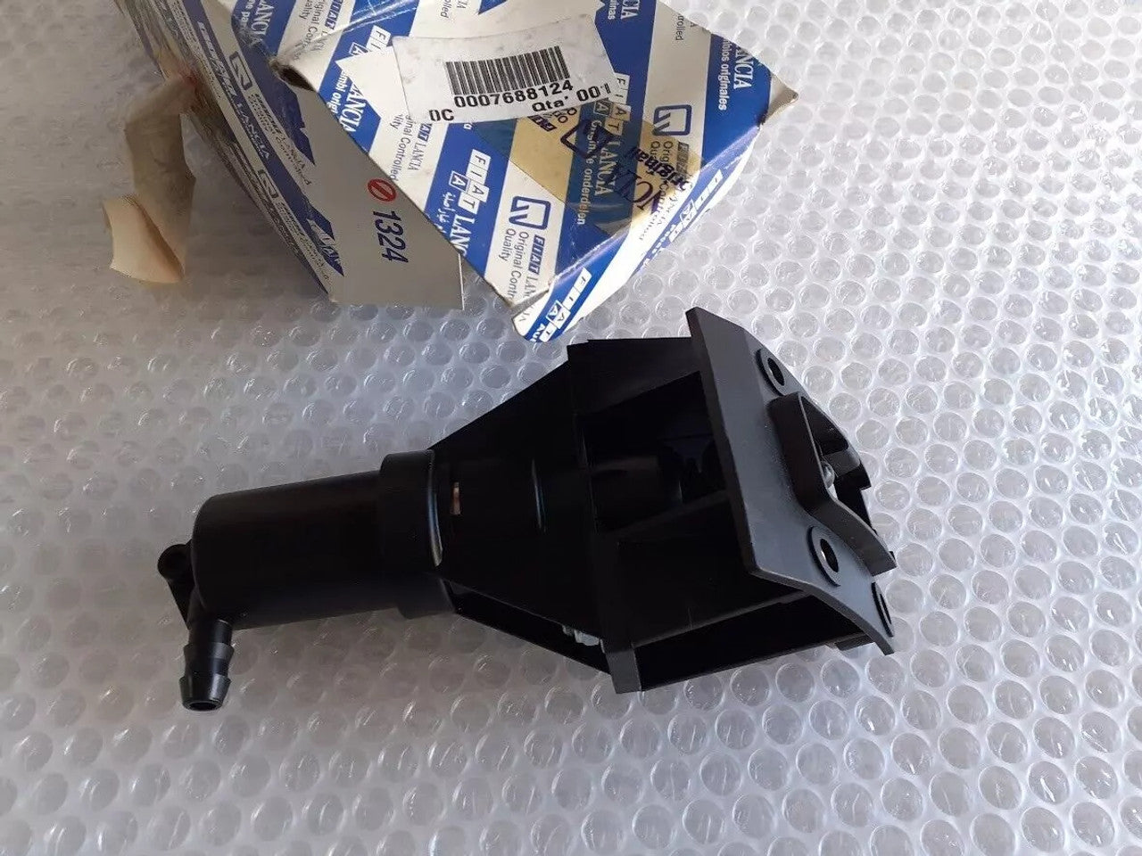 Headlight Washer Nozzle fits Fiat Tempra 7688124 Genuine View Rear