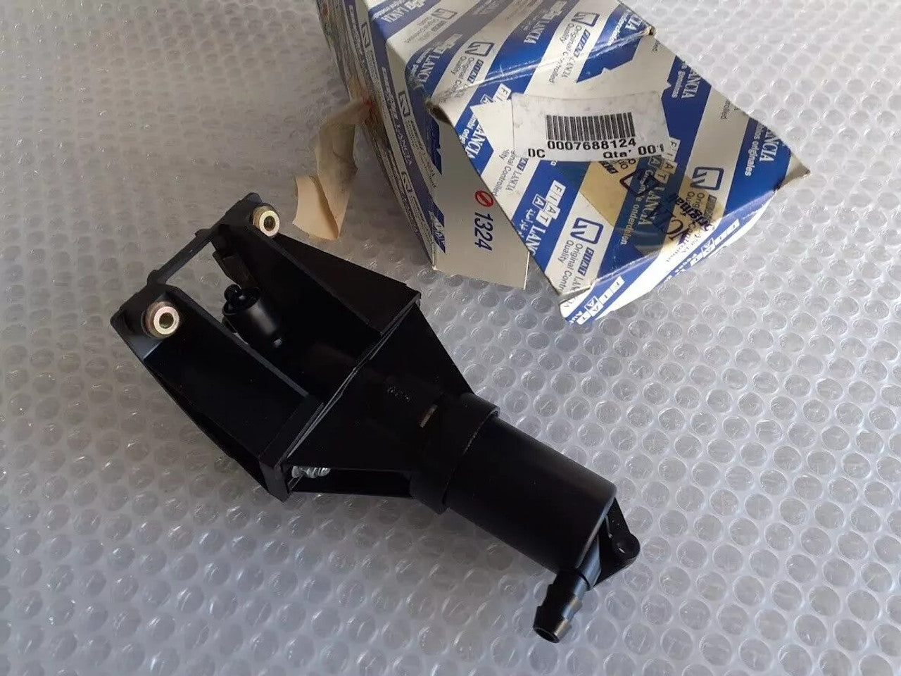 Headlight Washer Nozzle fits Fiat Tempra 7688124 Genuine View Left