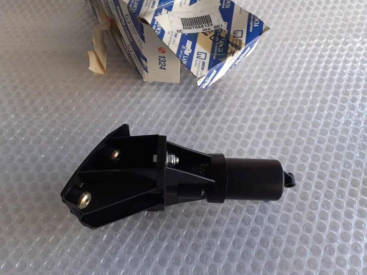 Headlight Washer Nozzle fits Fiat Tempra 7688124 Genuine View Upper