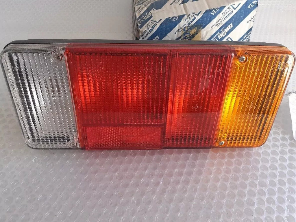 Tail Light Right fits Fiat Ducato Scudo Talento 7694676 Genuine View Right