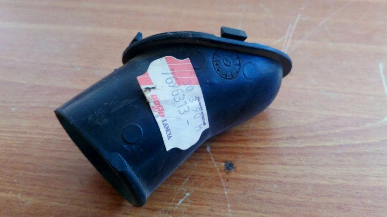 Air Intake Pipe Front fits Fiat Uno 7696313 Genuine View Front