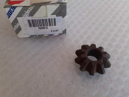 Differential Gear Satellite fits Fiat Lancia Alfa Romeo 7699515 Genuine View Front