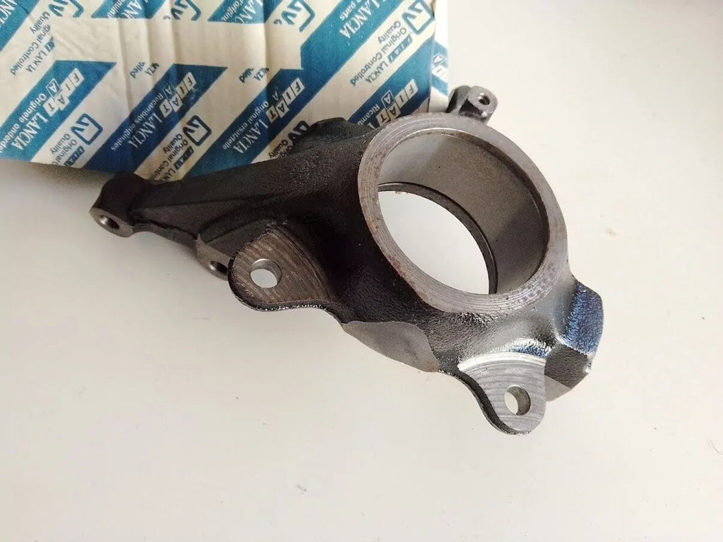 Steering Knuckle Left fits Fiat Tipo Sport Lancia Dedra Turbo 7707585 Genuine View Rear