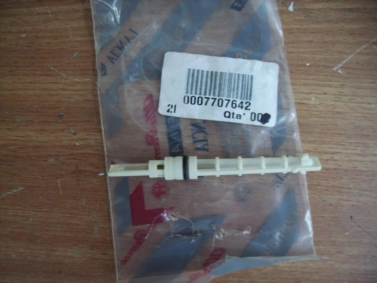 Air Condition Valve fits Fiat Tipo Tempra Dedra Lancia Dedra 7707642 Genuine View Rear