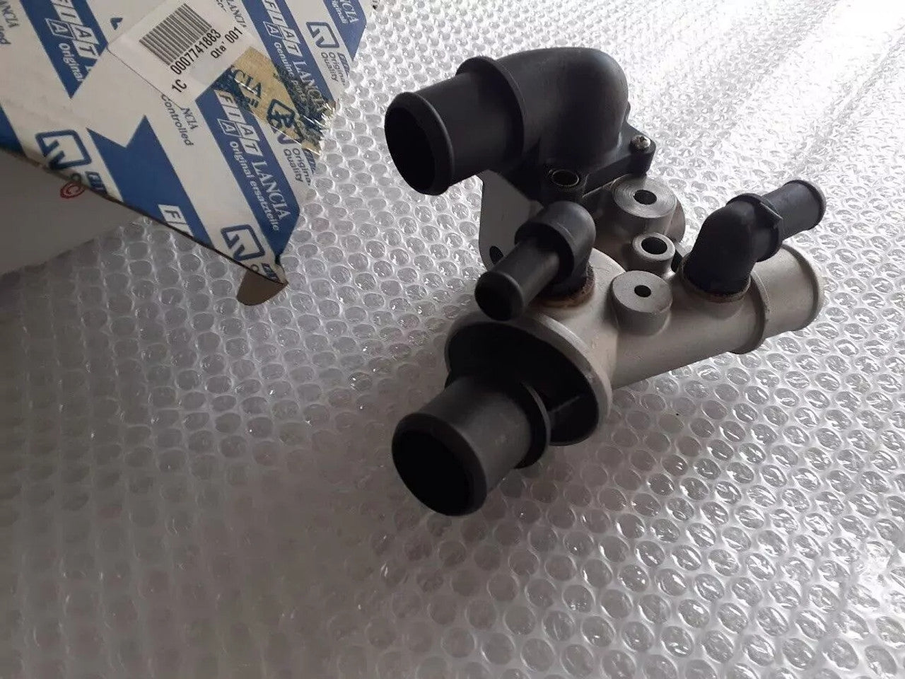 Thermostat fits Fiat Punto D TD Diesel 7741883 Genuine View Rear