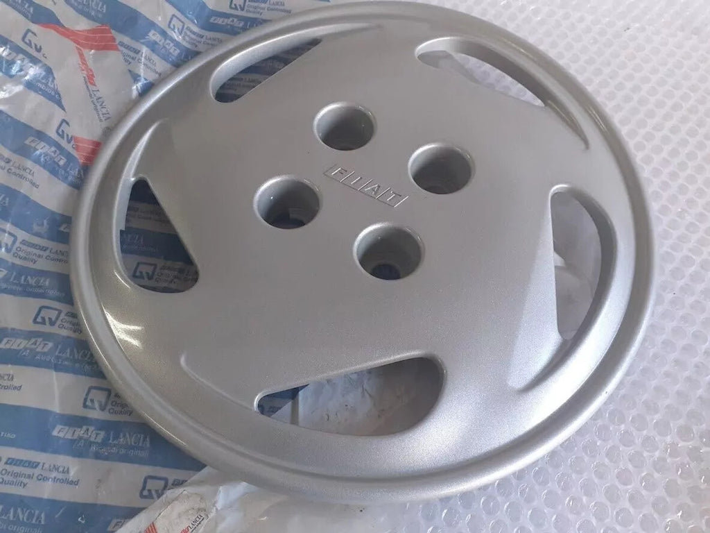 Wheel Hub Cap fits Fiat Punto 7749658 Genuine View Front