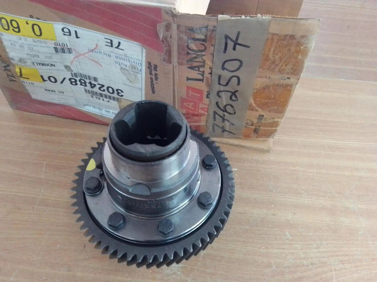 Differential Gear 14/57 fits Fiat 500 Uno 7762507 Genuine View Front