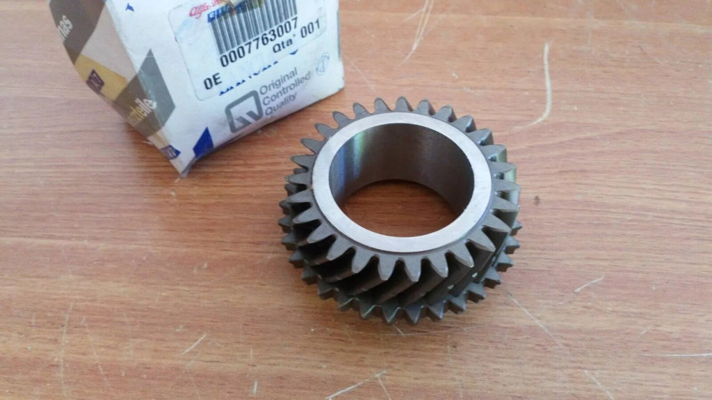 Gearbox Gear 3rd 27/39 fits Fiat Lancia Alfa Romeo 7763007 Genuine View Front