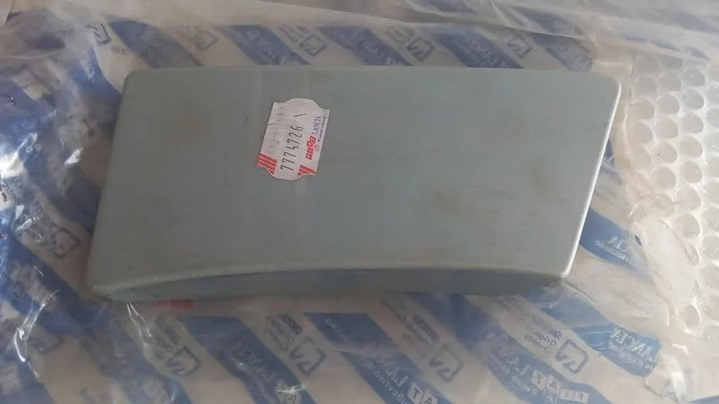 Rear Bracket Right fits Fiat Bravo 7774726 Genuine View Front