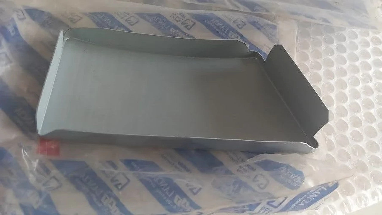 Rear Bracket Right fits Fiat Bravo 7774726 Genuine View Rear