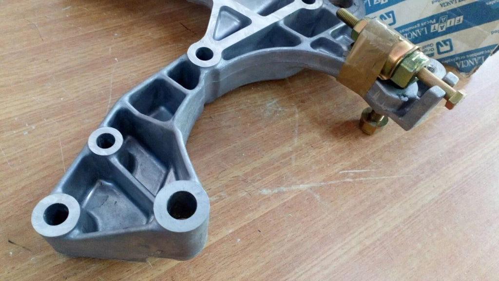 Alternator Bracket fits Fiat Bravo Brava 7783241 Genuine View Right