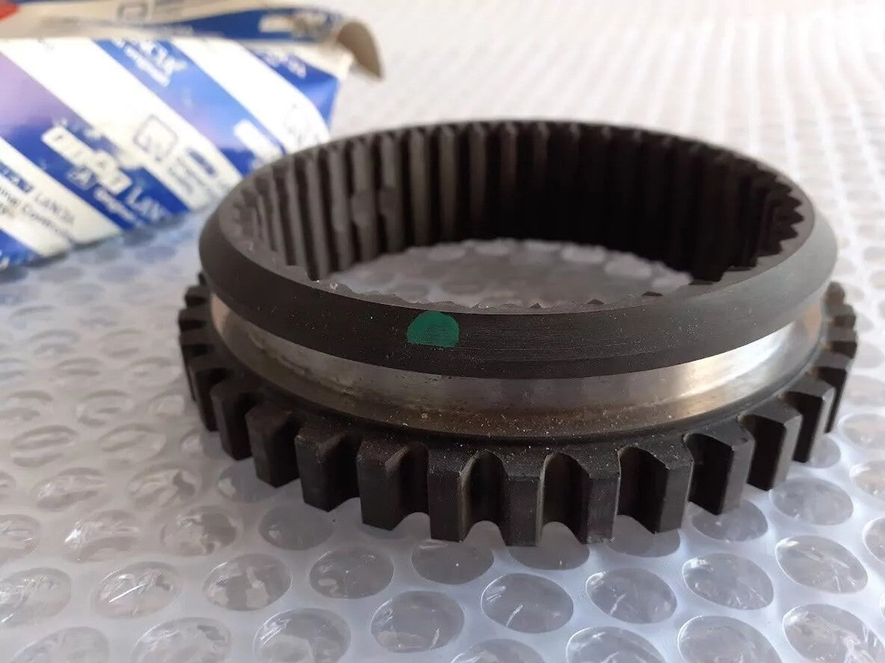 Transmission Hub Sleeve fits Fiat Coupe Lancia Kappa Thema Alfa Romeo 155 164 7796954 View Left