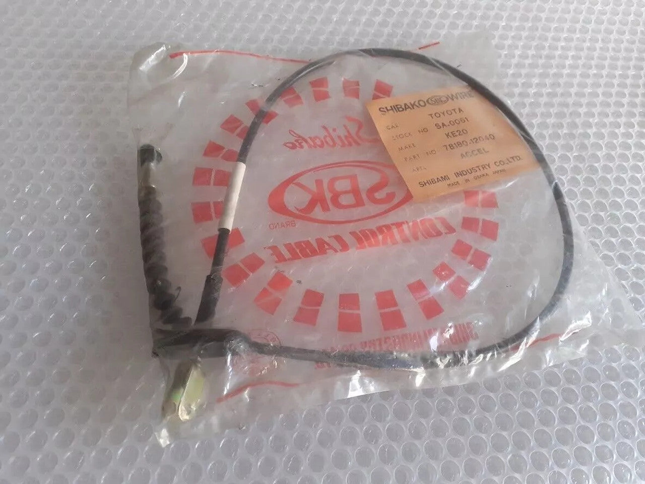 Accelerator Throttle Cable RHD fits Toyota Corolla KE20 78180-12040 View Front