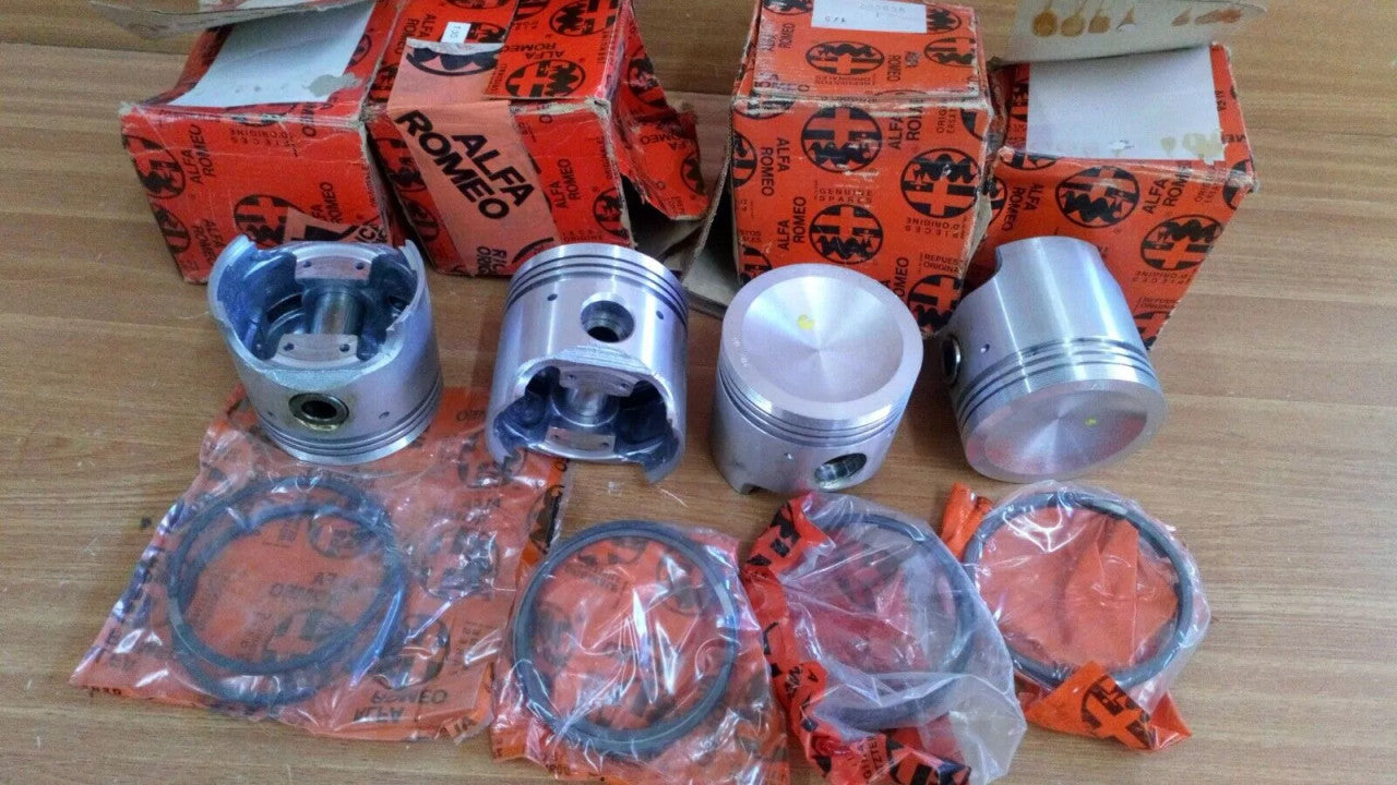 4x Pistons STD fits Alfa Romeo 33 Alfasud 795058 Genuine View Front