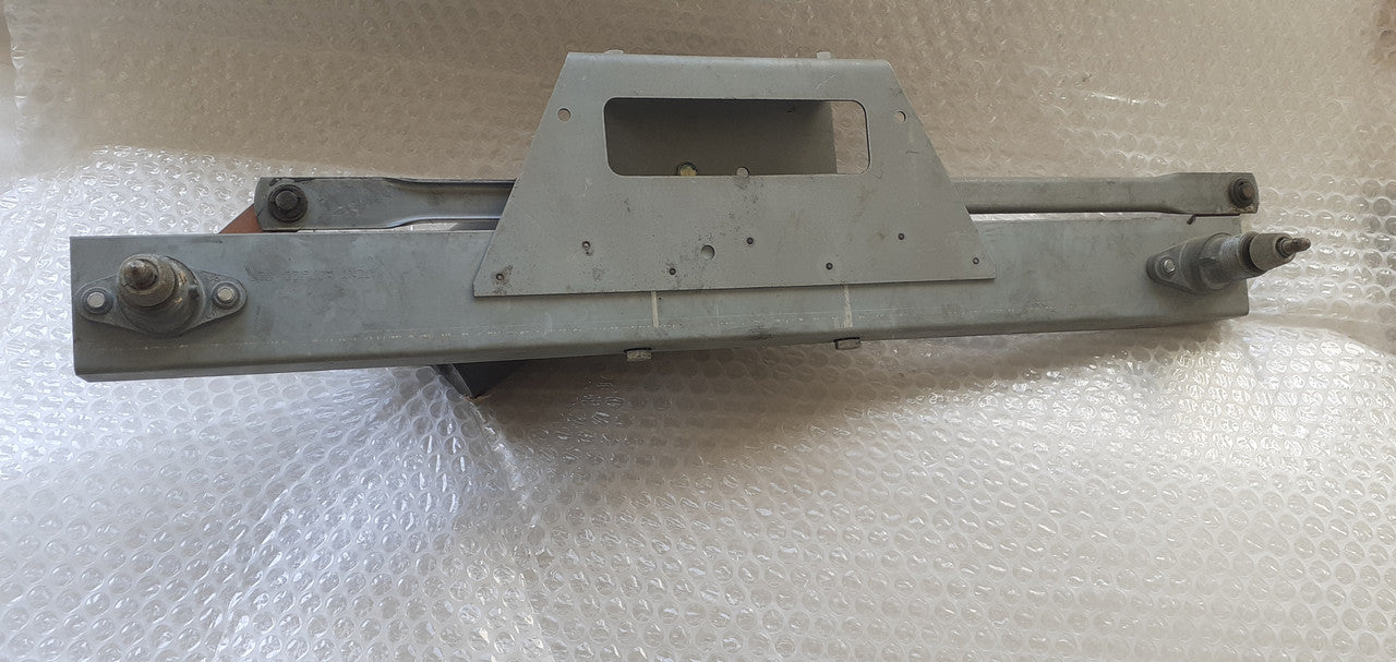 Wiper Transmission with Motor fits Bedford K 7988888 View Rear