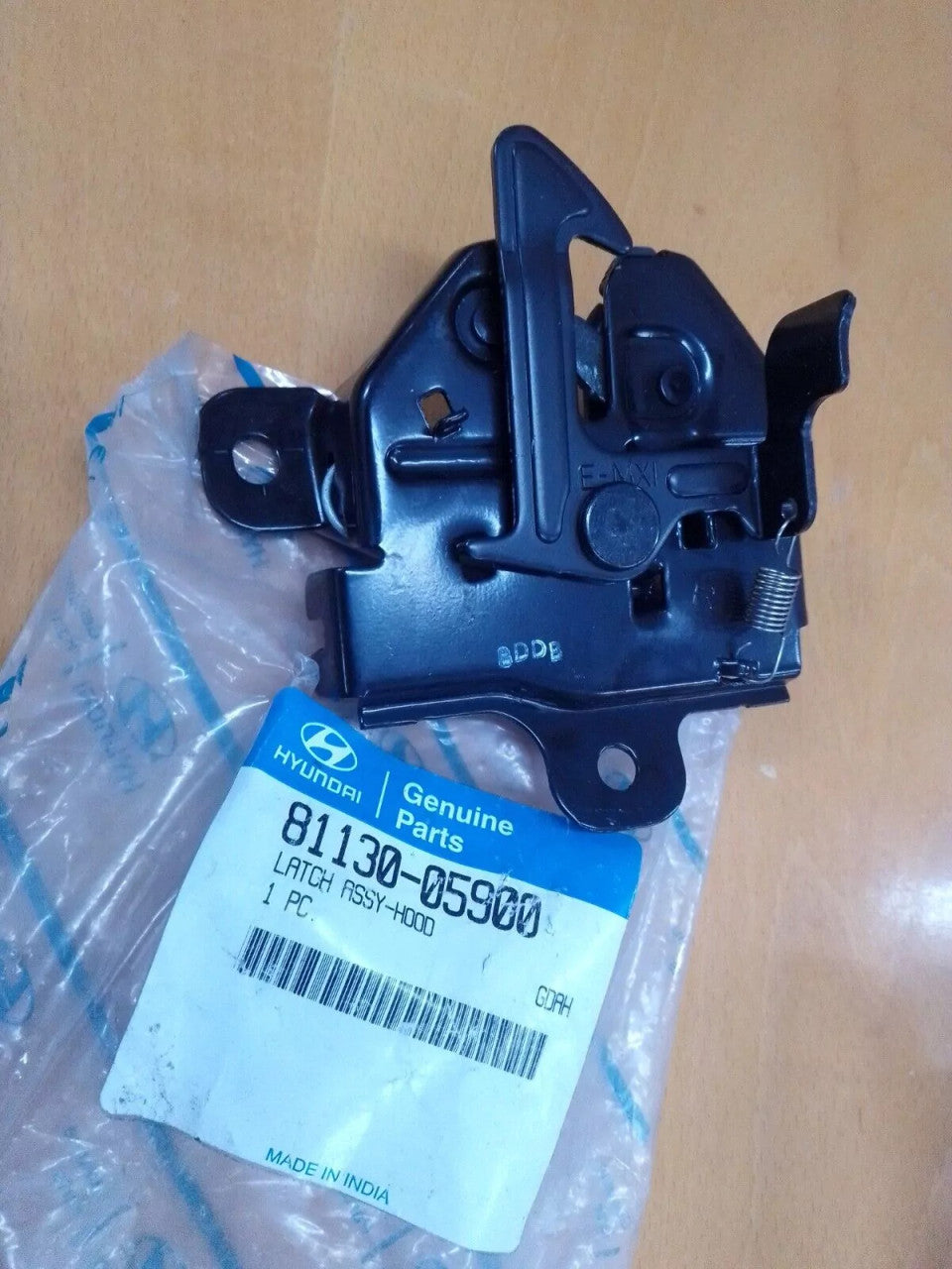 Hood Bonnet Latch RHD fits Hyundai Atos Atoz Santro 8113005900 Genuine View Front