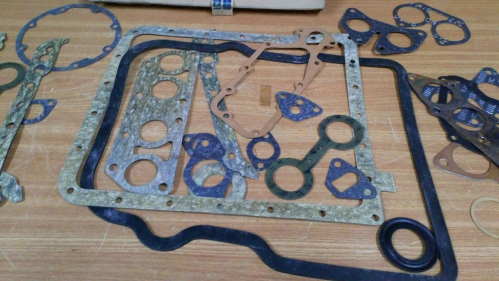 Gaskets Set Kit fits Lancia Fulvia 8119262 Genuine View Right