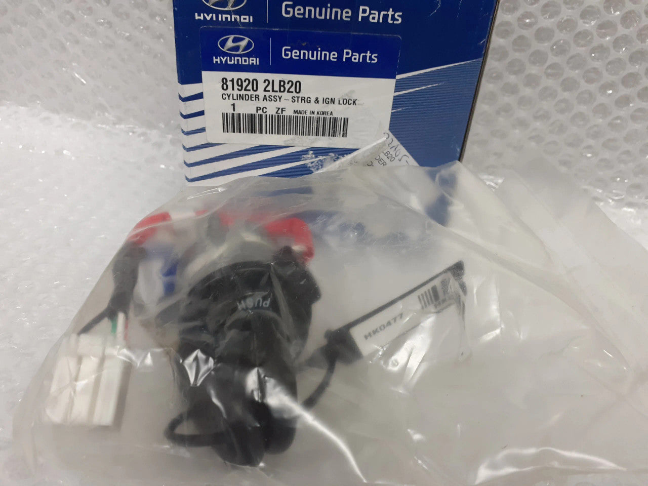 819202LB20 View Front