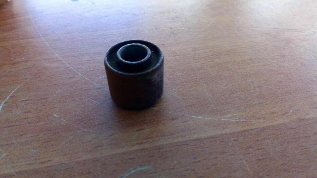 Clutch Cable Pedal Bush fits Lancia Delta 82334638 Genuine View Front