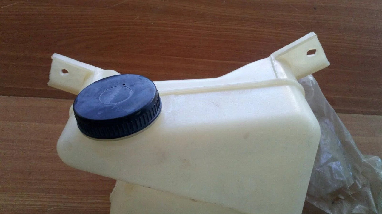 Wipers Tank Reservoir fits Lancia Prisma 82354990 Genuine View Right