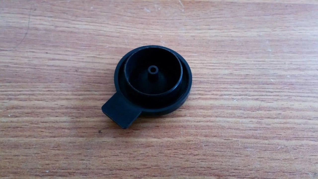 Wipers Reservoir Tank Cap fits Lancia Beta 82355028 Genuine View Rear