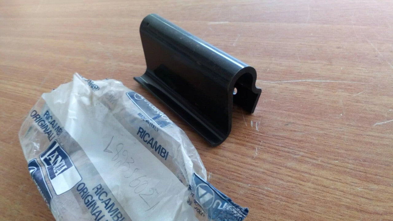 Trunk Lid Clip fits Lancia Delta Evoluzione 82356021 Genuine View Right