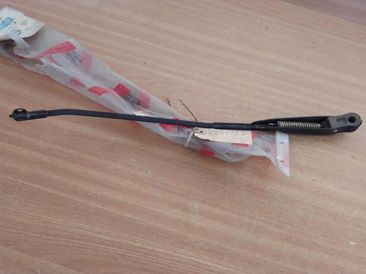 Wiper Arm fits Lancia 82371993 2371993 Genuine View Rear