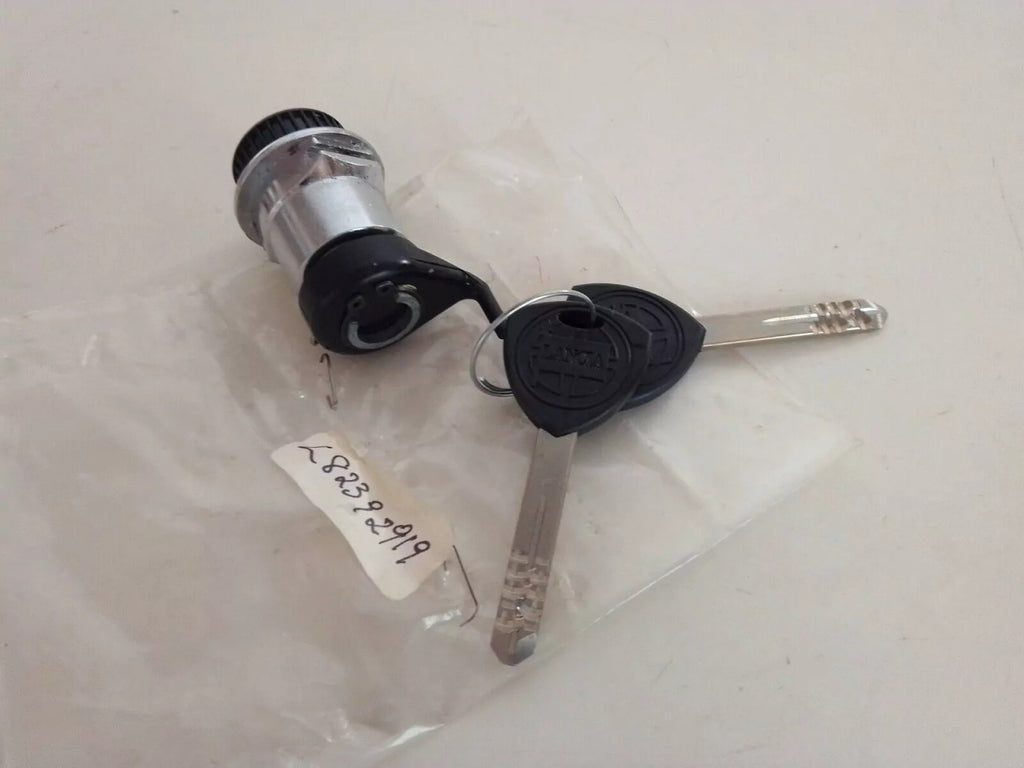 Lock fits Lancia Prisma 82392919 Genuine View Rear