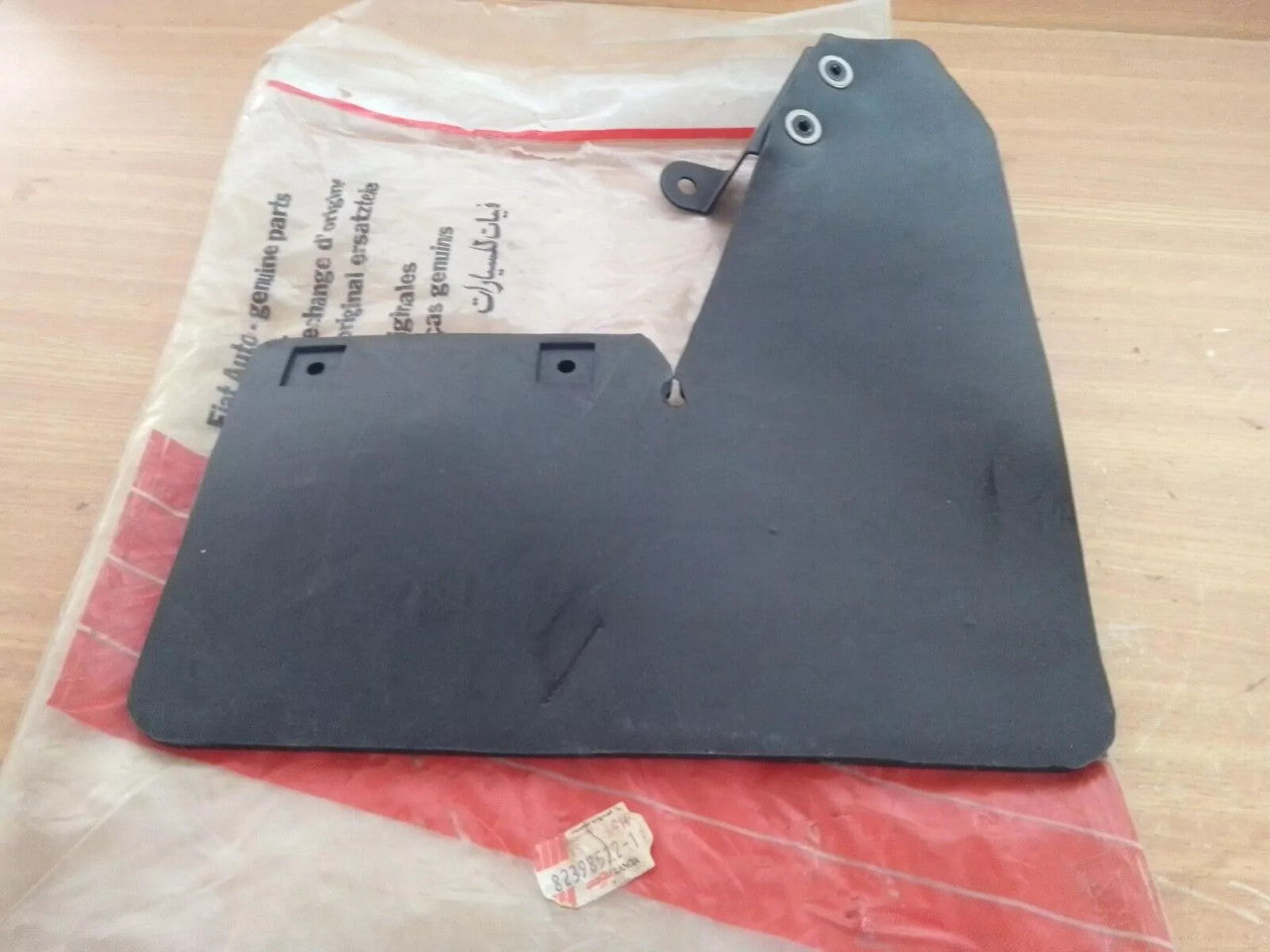 Mud Flap fits Lancia Delta Prisma 82398572 Genuine View Rear